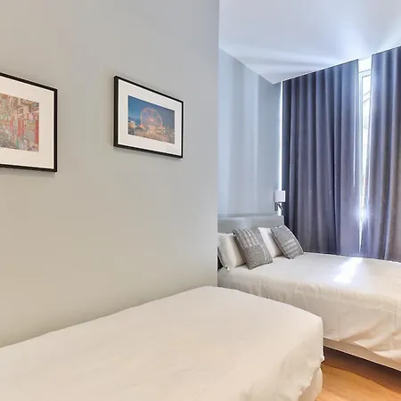 Urbanflat 124 - Spacious In The Heart Of * Parigi