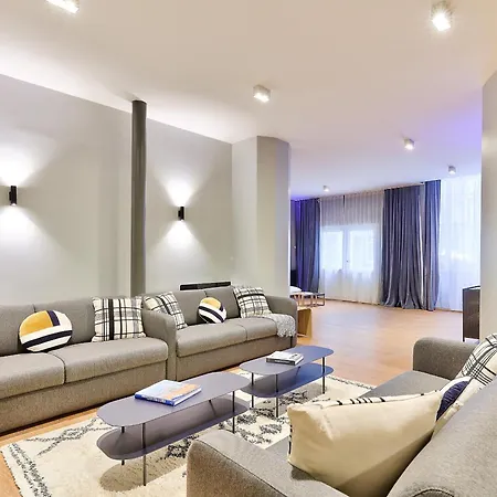 Urbanflat 124 - Spacious In The Heart Of *